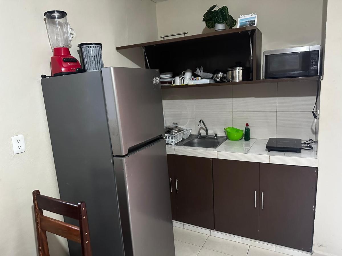 Alcoby Apartment *