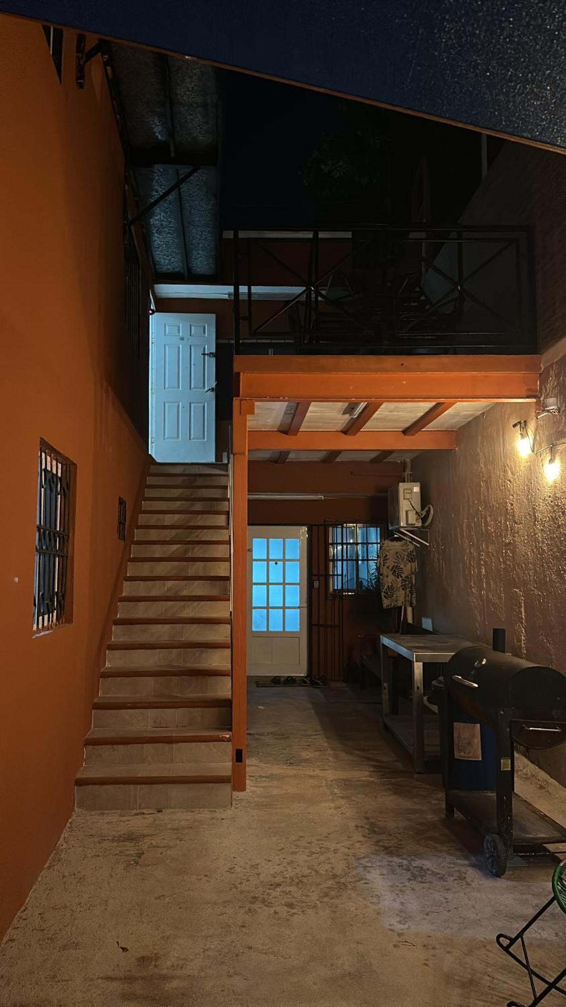 Alcoby Apartment *